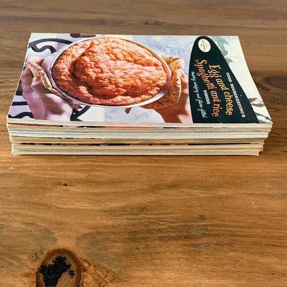 Good Housekeeping Vtg Cookbooks Paperback Lot 9 Recipes MCM - Picture 16 of 16